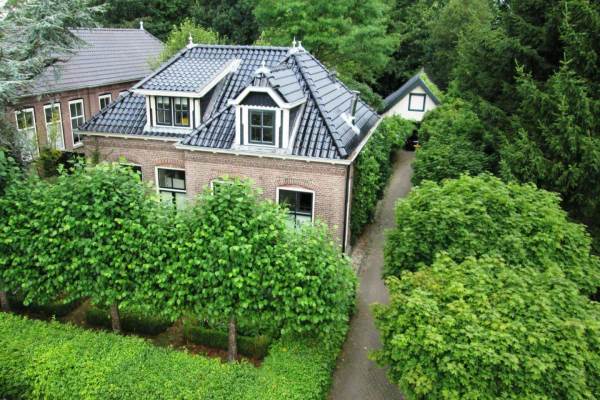Woning Hoofdweg 261 Nijeholtpade