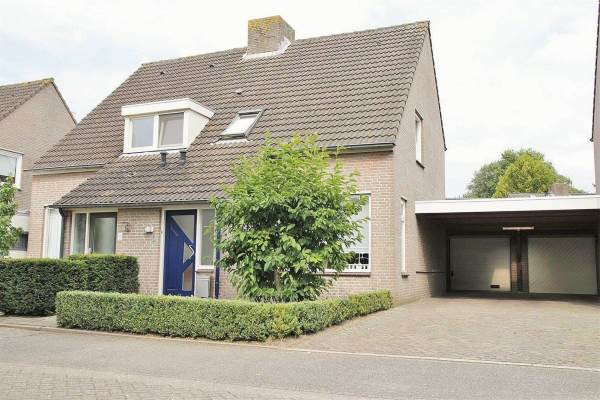 Woning Platanenstraat 18 Vinkel