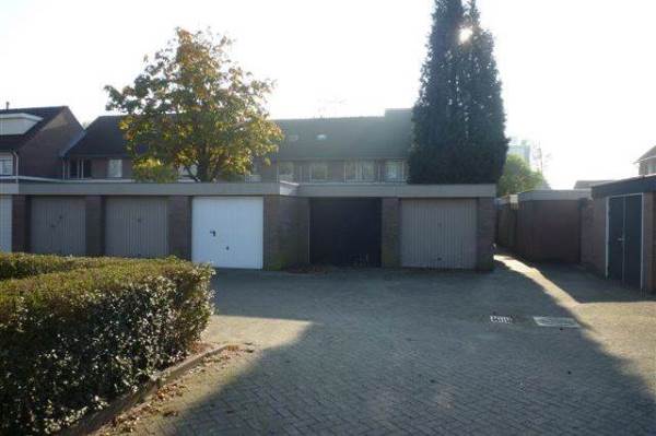 Garage Loevensteinlaan 2F-H Oosterhout Nb