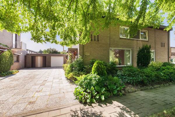 Woning Bachstraat 21 Geleen