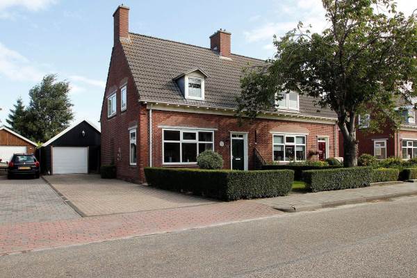 Woning Bansumerweg 11 Holwierde