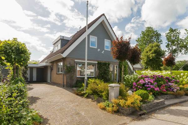 Woning De Turfskipper 18 Wergea