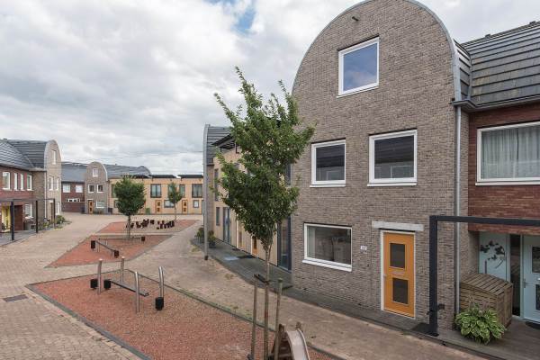 Woning James Cookroute 157 Almere