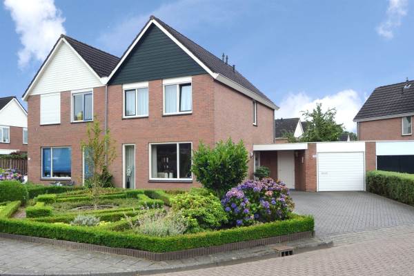 Woning Johan Kaartstraat 18 Hengelo