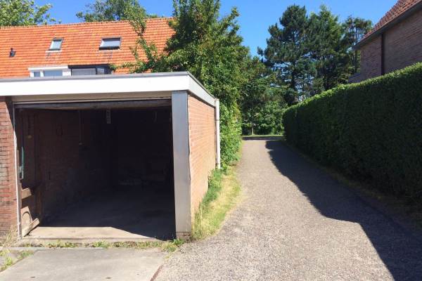 Garage Van Blaaderenweg 39garage Bergen (nh)