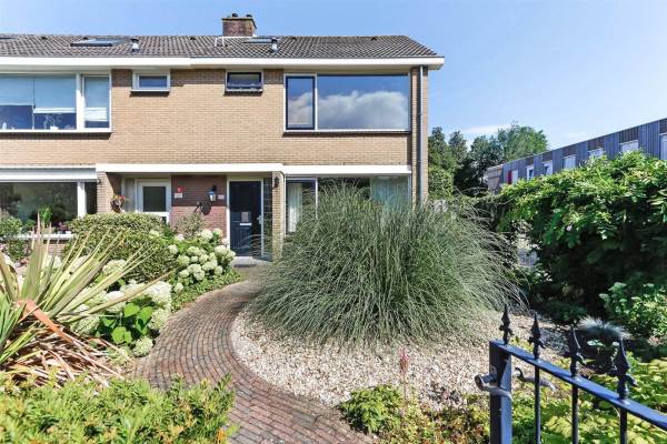 Woning Iepenlaan 102 Dordrecht