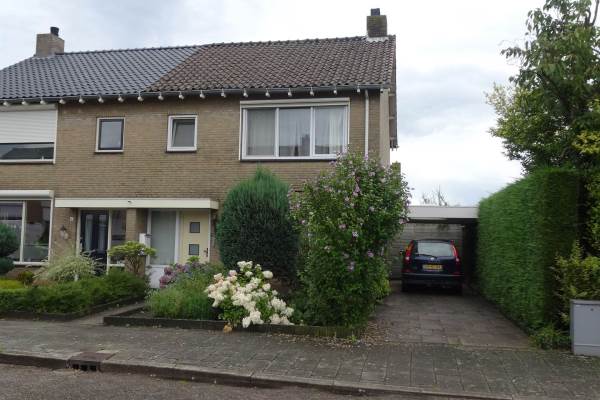 Woning Van Maerlantlaan 2 Roosendaal