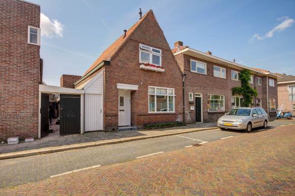 Woning C.H. Moensstraat 8 Beverwijk