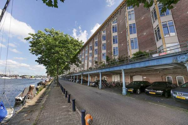 Woning Zeeburgerkade 568 Amsterdam