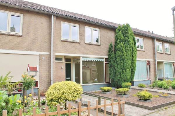 Woning Teunis van Lohuizenstraat 3 Vaassen