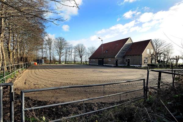 Woning Nieuwesluizerweg 19 Slootdorp