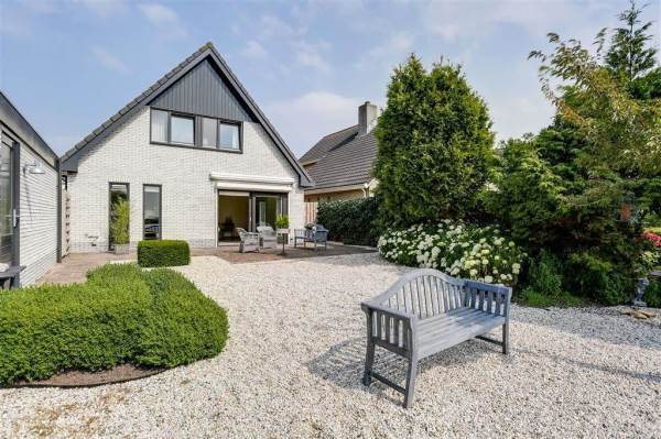 Woning Nellie van Kolstraat 13 Zaandam