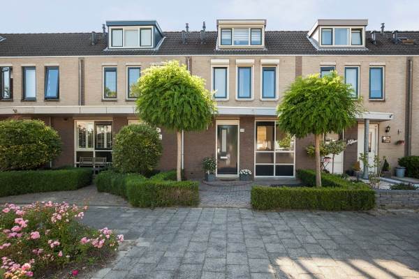 Woning Brahmsstraat 59 Barendrecht