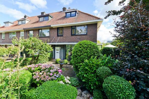 Woning Papelaan-West 202 Voorschoten