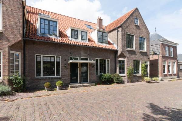 Woning Adriaan Dortsmanplein 6 Naarden
