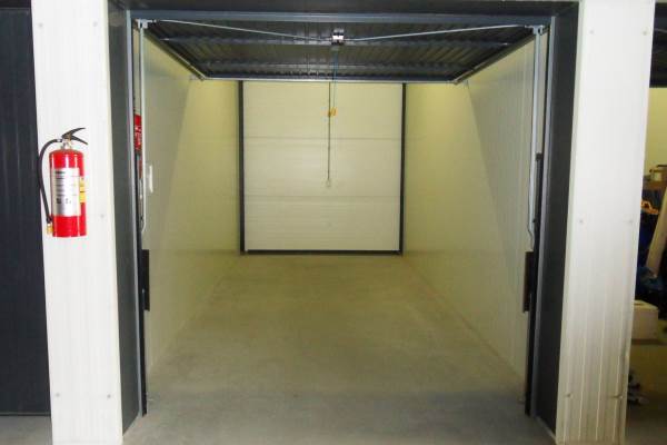 Garage Beefland 210-11 De Meern