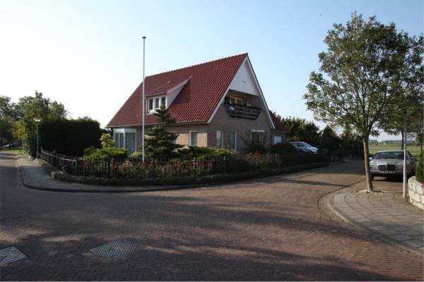 Woning Moolhoekstraat 1 Hoedekenskerke