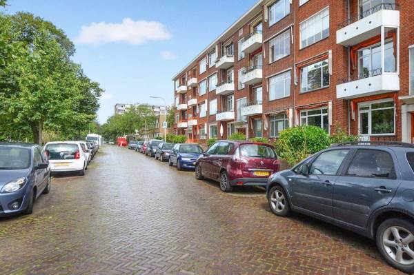 Woning Stokroosstraat 143 Den Haag