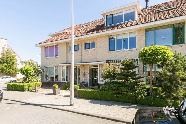 Woning Burg Van Heugtenlaan 99 Nieuwerkerk aan den IJssel