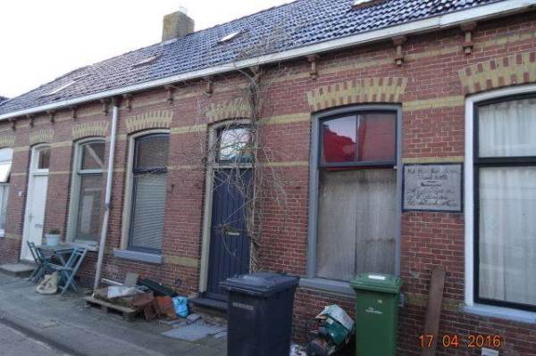 Woning Oude Kerkstraat 19 Arum