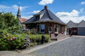 Woning Hoofdweg 35 Tjuchem