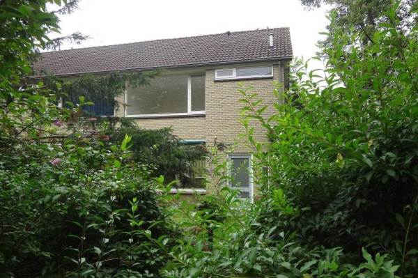Woning Van Houtenstraat 20 Bergen op Zoom