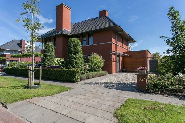 Woning Otto Cluivinglaan 24 Eelderwolde