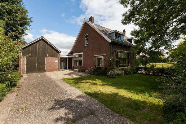 Woning Achthovenerweg 3 Leiderdorp
