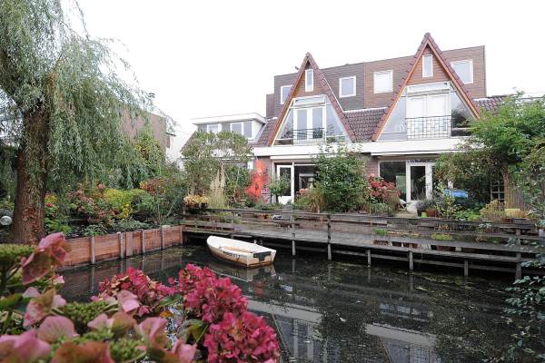Woning Waardijnstraat 60 Weesp