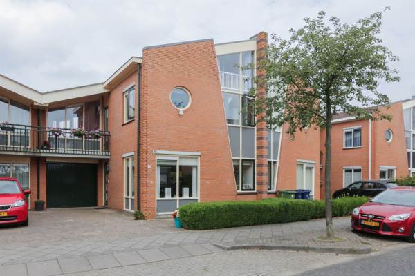 Woning Folkloreweg 54 Almere