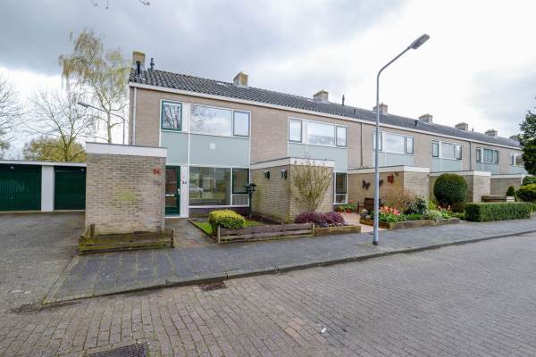 Woning Aardjesberg 34 Hilversum