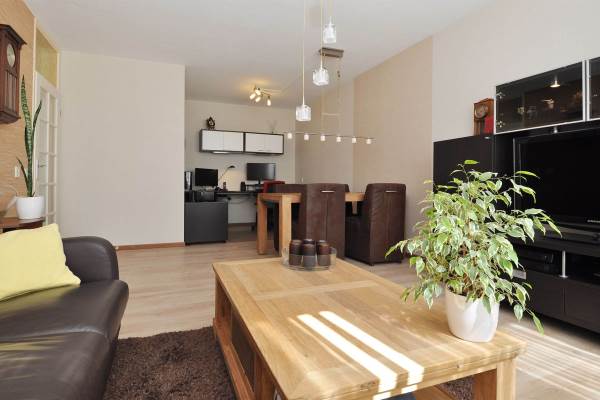 Woning Gerrit van der Veenlaan 69 Den Haag