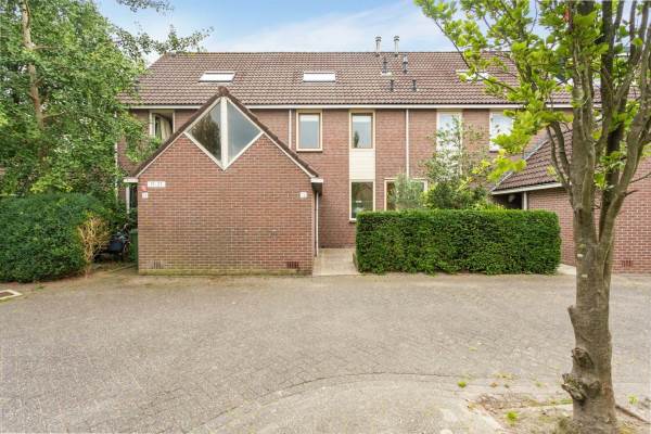 Woning Dovenetel 12 Zwaag