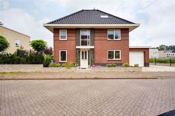 Woning Fortunastraat 2 Almere