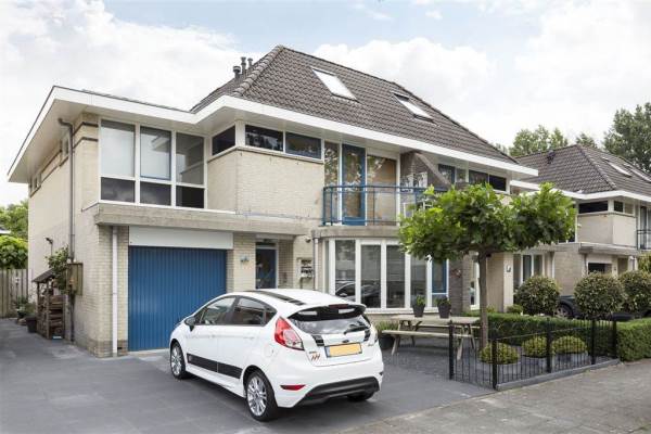 Woning Zijderupsstraat 5 Almere