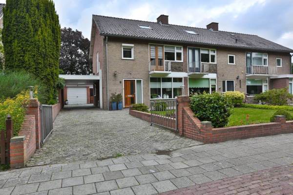 Woning Rembrandtplein 3 Nijverdal