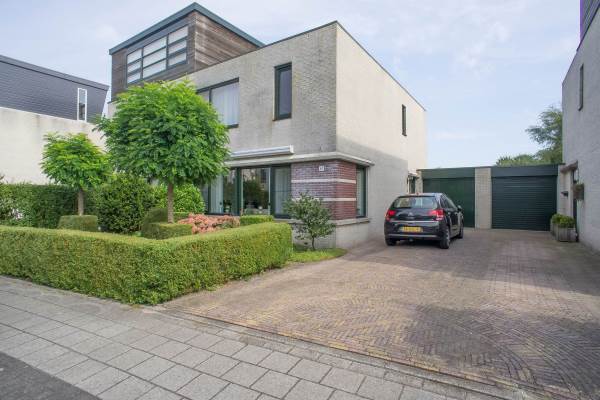 Woning A.C. op 't Landtplnts 61 Heerhugowaard