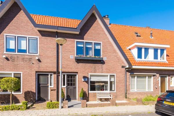 Woning Van Delenstraat 6 Nijkerk