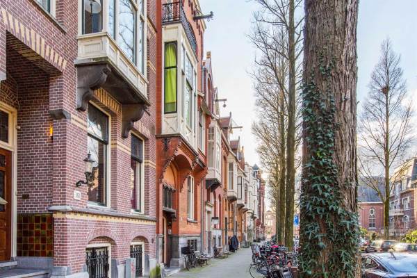 Woning Van Eeghenstraat 165I Amsterdam