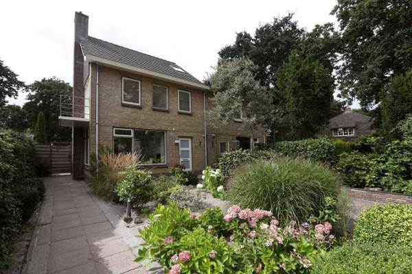 Woning Nassaulaan 6 Bergen (nh)
