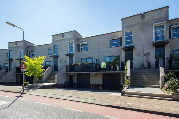 Woning Uniceflaan 12 Hellevoetsluis