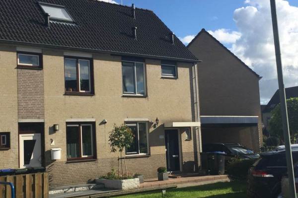 Woning Van den Broek-erf 230 Dordrecht