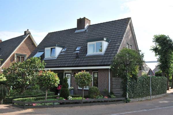 Woning Valkenaarstraat 67 Huizen