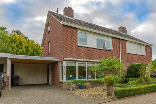 Woning Slettenhaarsweide 33 Nijverdal