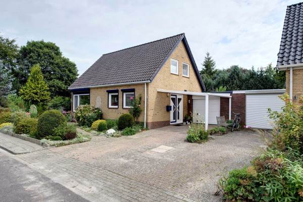 Woning St. Vitusholt 94 Winschoten