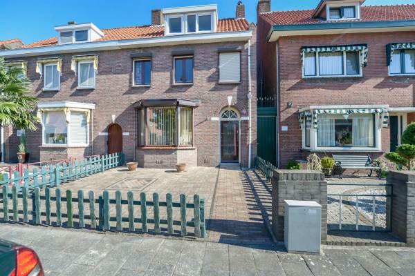 Woning Middenstraat 35 Roosendaal