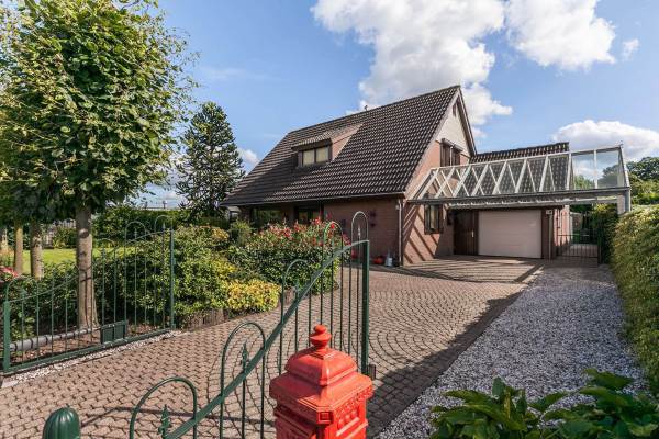 Woning Nijverheidsweg 10 Oudenbosch
