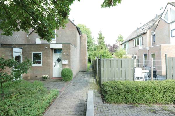 Woning Aletta Jacobsstraat 10 Leeuwarden