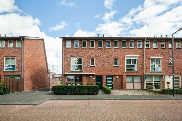Woning Carel Willinksingel 322 Rotterdam