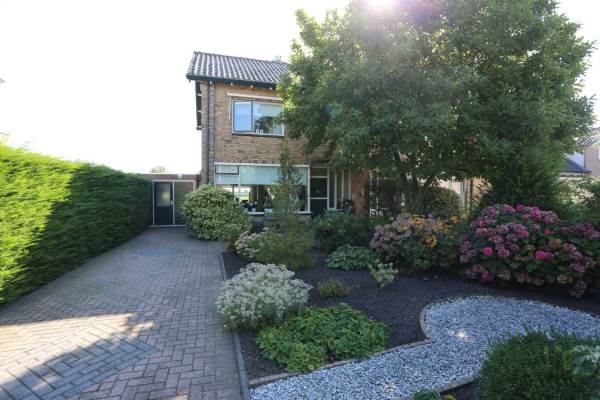 Woning Graaf Lodewijkstraat 51 Nieuwerbrug aan den Rijn